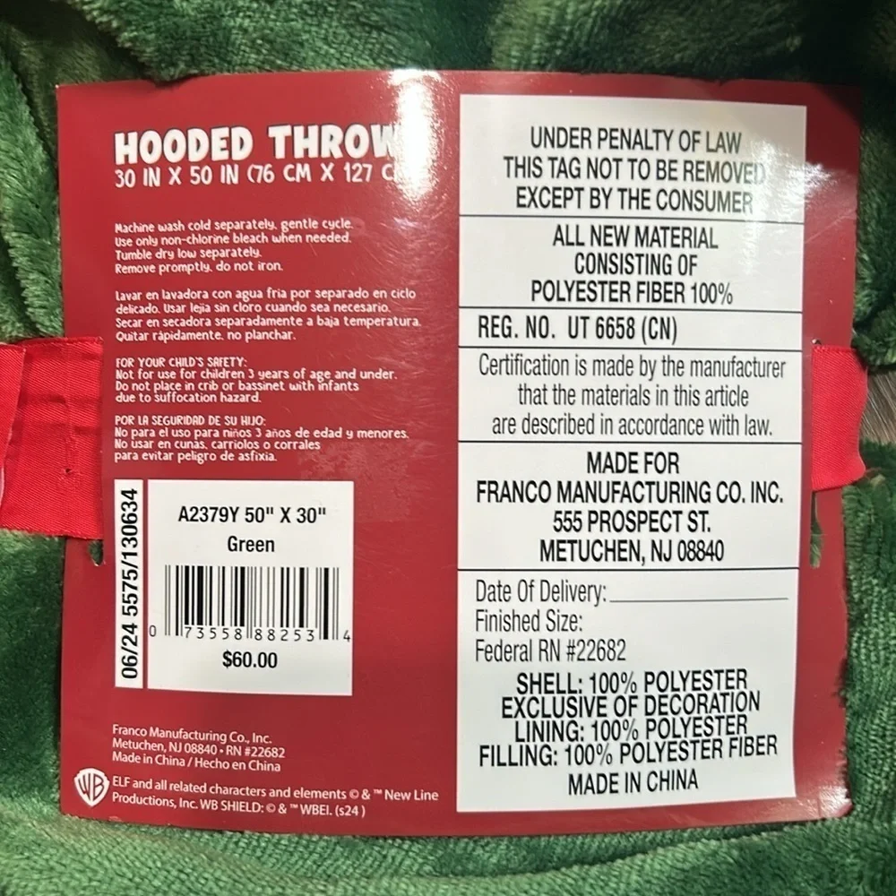 Elf Movie NEW Hooded Throw wrap 30”X50” green. Super soft, hand pockets